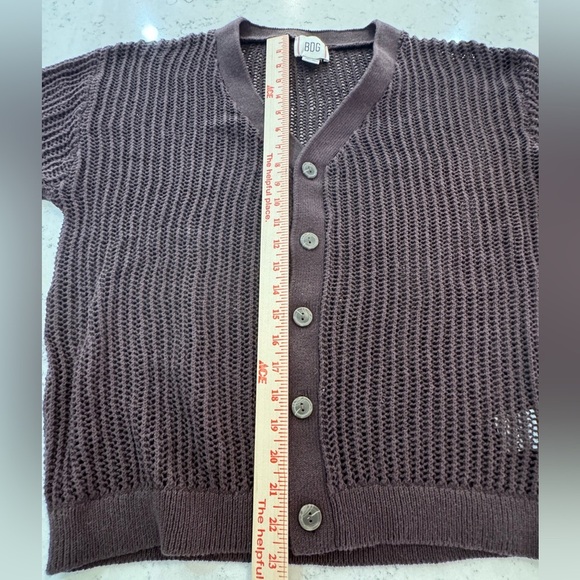 URBAN OUTFITTERS BDG Beach Cardigan Dark Brown Sz Medium NWOT V-neck Open Knit - Picture 6 of 12